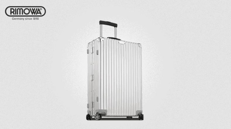 薛之谦行李里面都装什么,薛之谦拿的盒子是什么