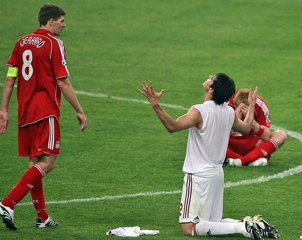 足球那些令人遗憾的场面,足球十大心酸时刻