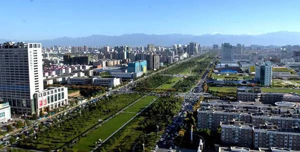 3月份适合放风筝的地方,几月最适合放风筝