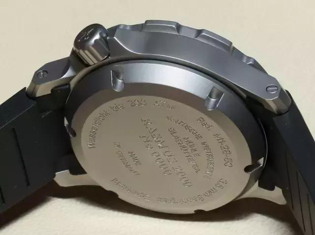 格拉苏蒂陀飞轮测评,格拉苏蒂莫勒潜水