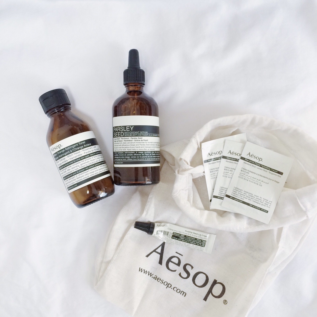 资生堂娇韵诗兰蔻哪个好,薇姿vc精华和欧莱雅真c瓶