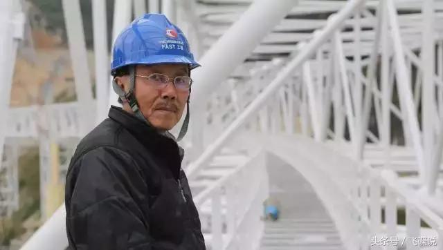 只看戏子，不问将军，这样的社会挺好