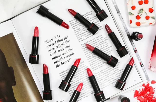 值得入手不踩雷的大牌口红,必入的一支显白高级感大牌口红