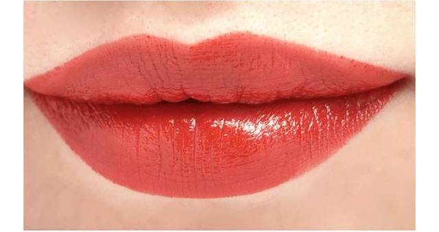 值得入手不踩雷的大牌口红,必入的一支显白高级感大牌口红