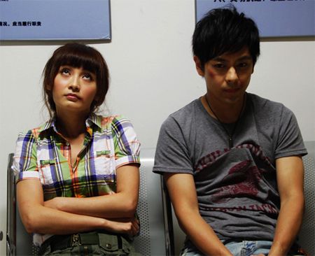 女朋友总是吃醋前女友,女朋友爱吃醋是什么原因