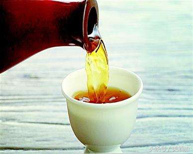 熬夜喝酒的人喝什么最好,经常熬夜的人喝什么茶好