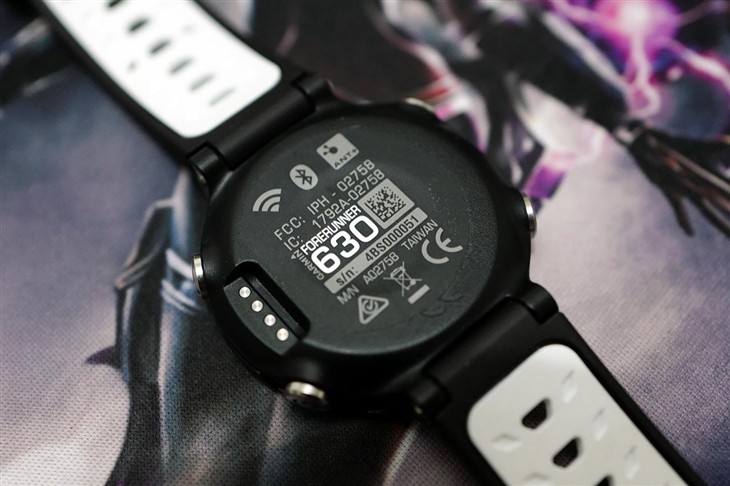 智能手表佳明forerunner30,佳明forerunner235l智能运动手表