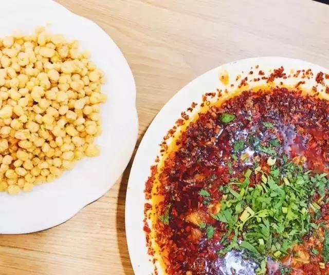 WOW!在贴秋膘的季节,武汉新晋五家美食店,你去吃过吗?