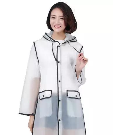 夏季出门必备的装备,夏日出门的最佳装备