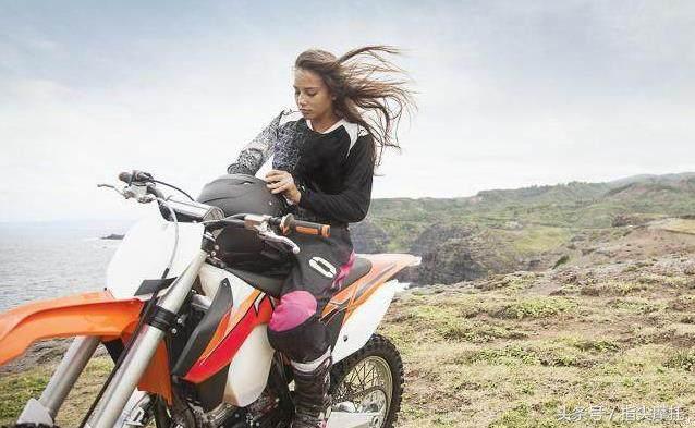 发动机两冲程和四冲程的区别,发动机四冲程和二冲程区别