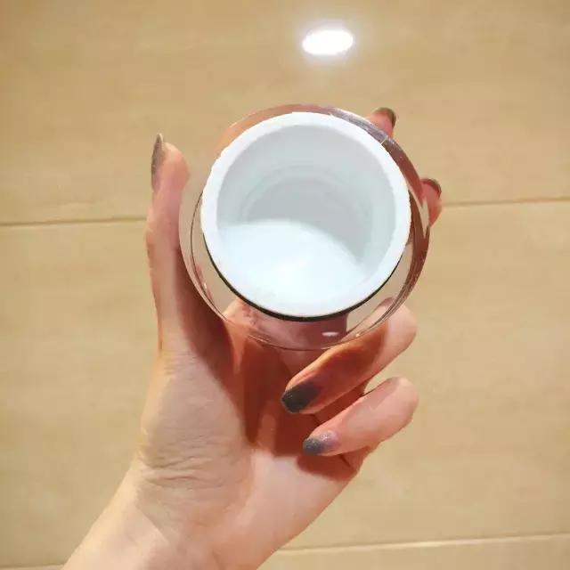 混油皮30以上秋冬抗老面霜,秋冬应该买什么面霜比较好