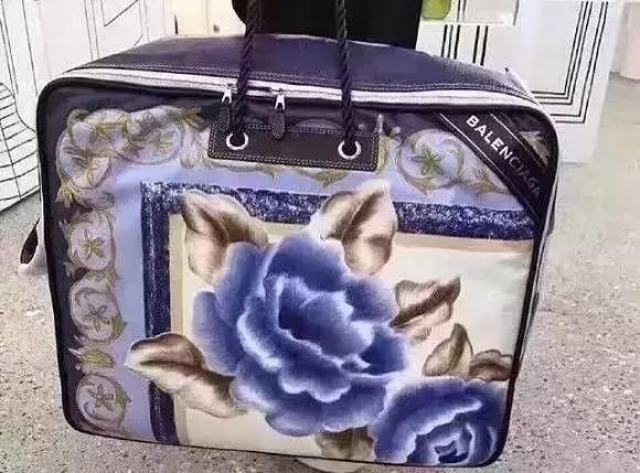 巴黎世家是什么工装,巴黎世家工作服卖多少钱