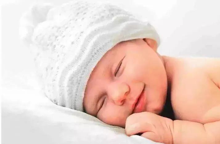 月嫂第一问新生儿为什么会胀气,宝妈腹胀月嫂怎么护理