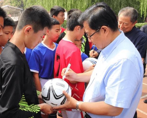 刘利民中山校长,刘利民访英才高级中学