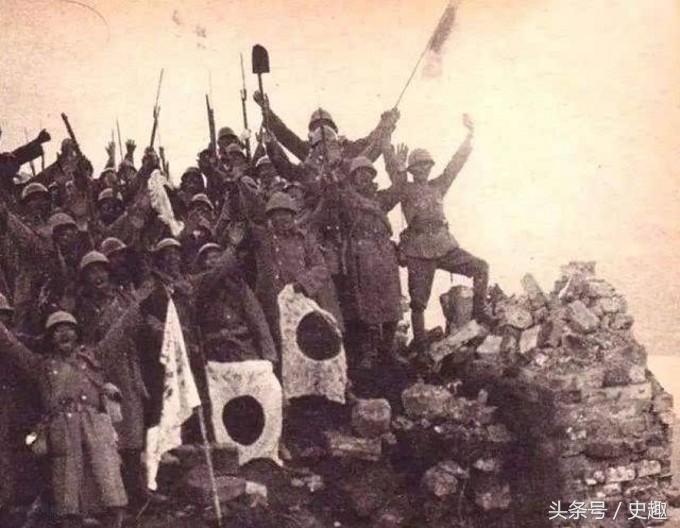 抗战时期日本士兵服,日本鬼子侵华时期标志性武器