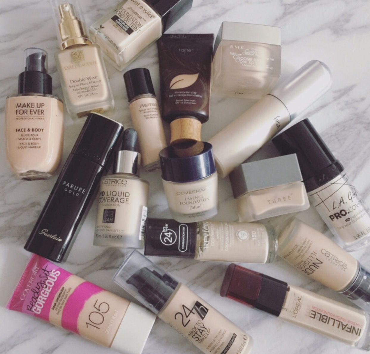 油性皮肤长痘用什么牌子的粉底,适合油痘肌的粉底推荐