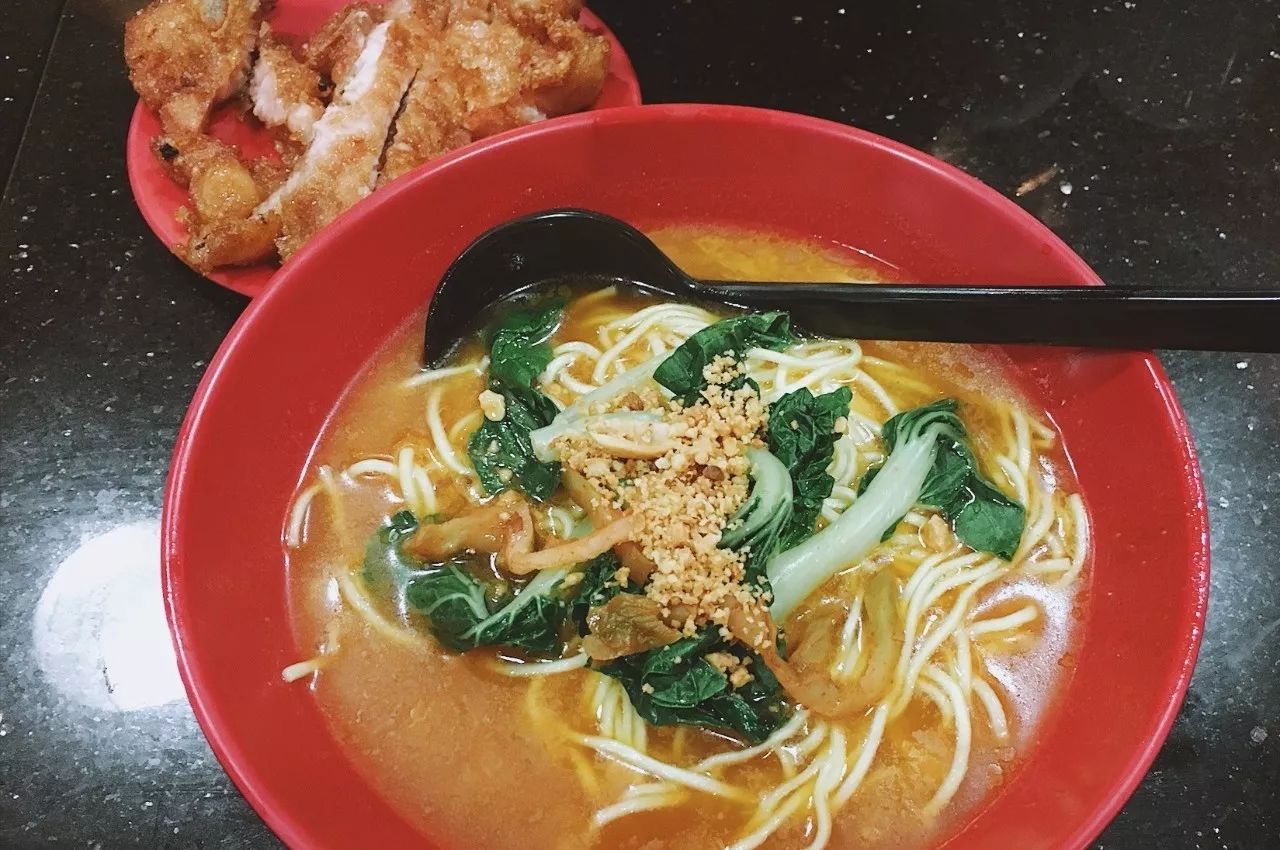 最后一秒的锦囊：去香港住哪里吃什么玩什么？