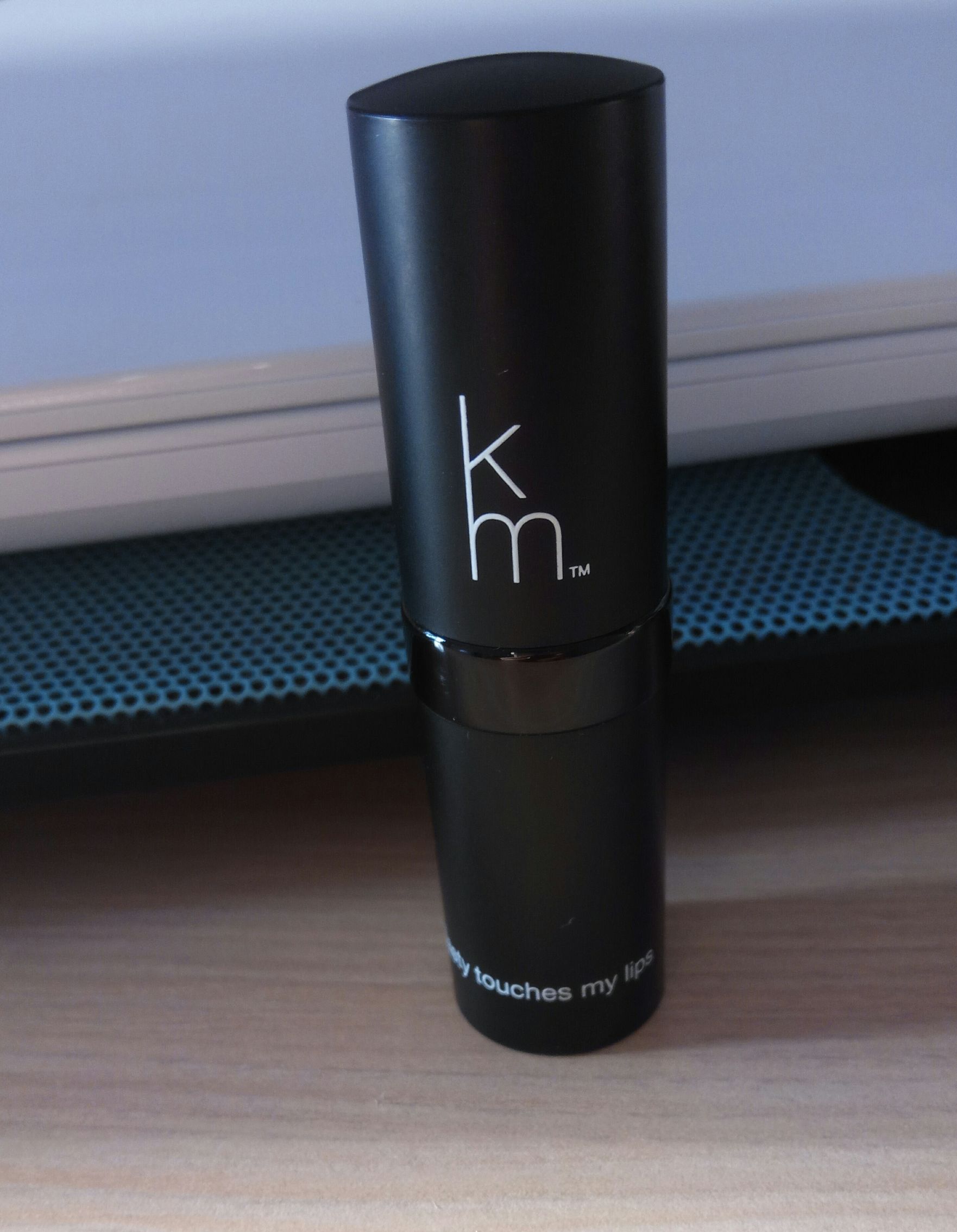 澳洲km口红测评,afk口红好用吗