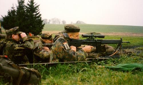 狙击步枪排名,德国sg3黑鹰