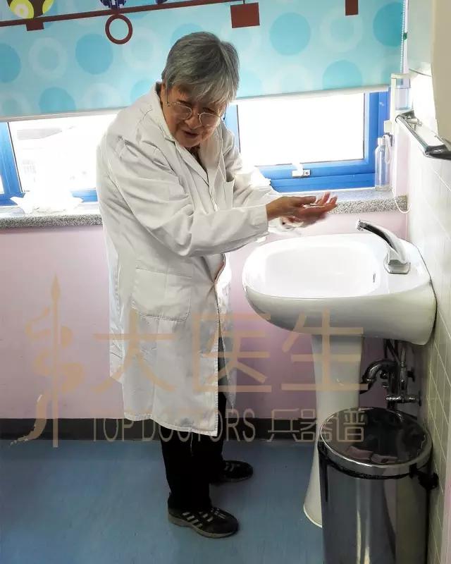 本期大医生|黄澄如：这个女人不一般？小儿泌外“第一人”