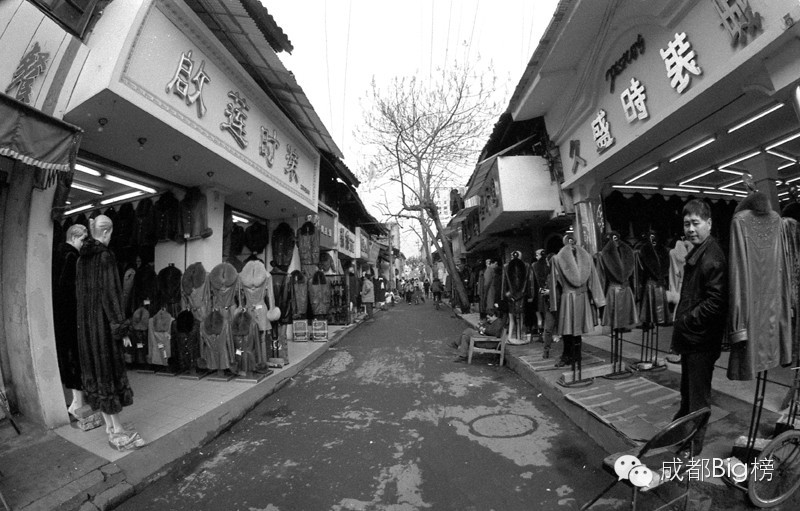 姑娘乖，带你去科甲巷，不乖，就带你去包家巷。