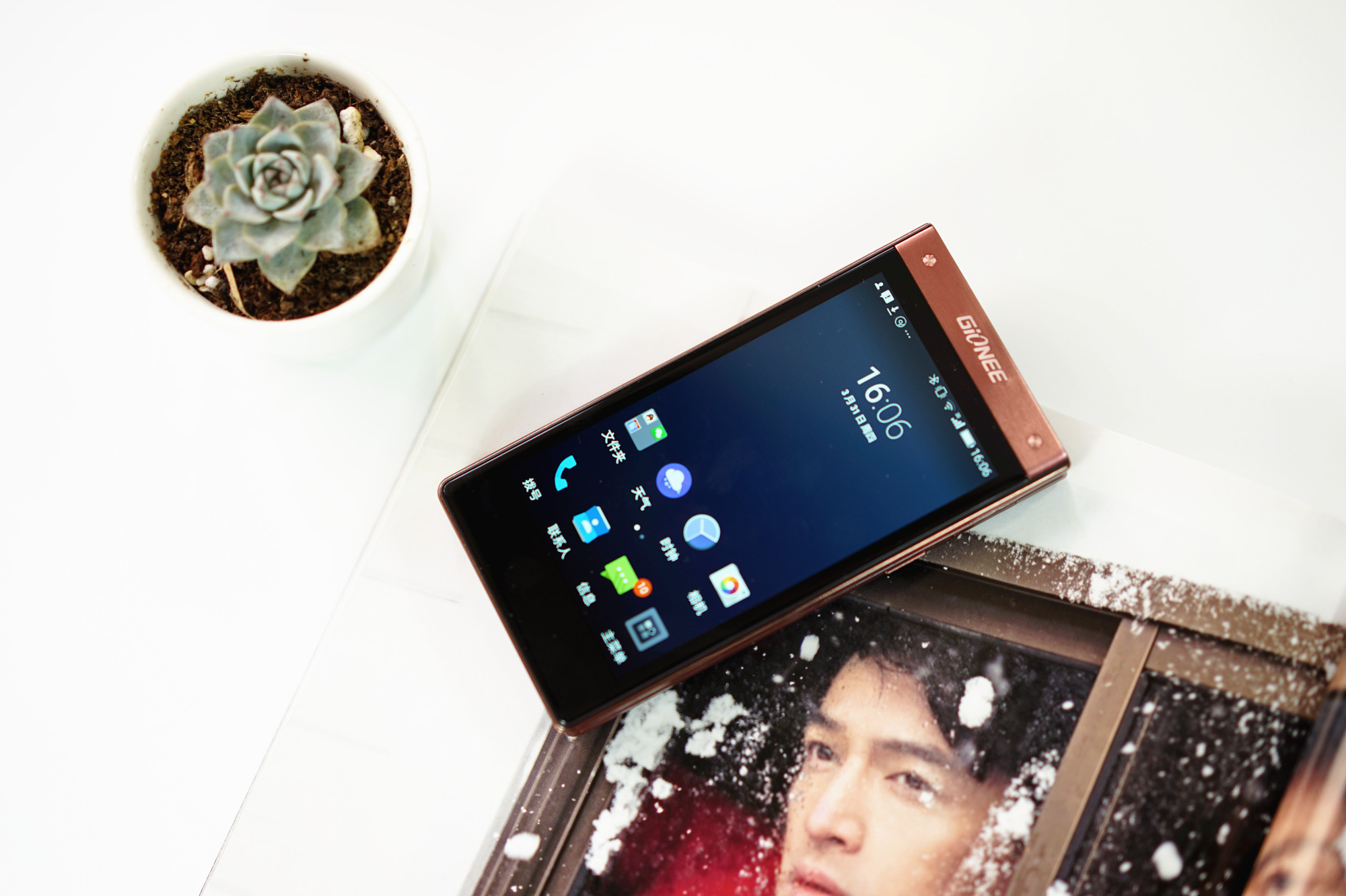 打破陈规翻转新时代：金立天鉴W909旗舰首评