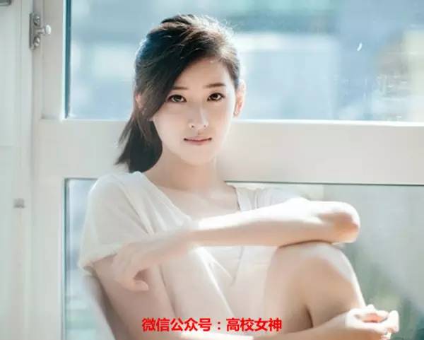 南京市十大女神，秀色可餐，章泽天能否当上市花？