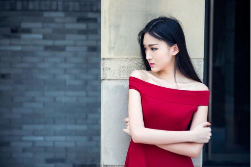 对付红血丝的护肤品,红血丝高原红能彻底治好吗