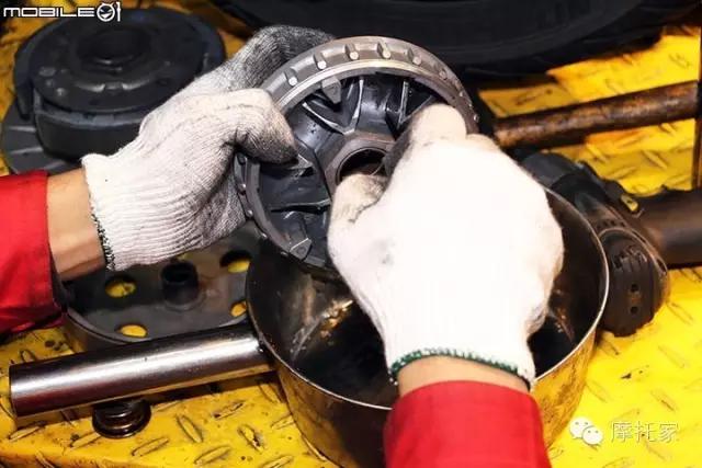 踏板摩托2万公里保养必要的项目,250踏板摩托保养