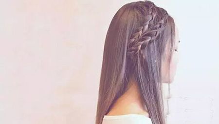 春日出游直发发型,春日直发扎发