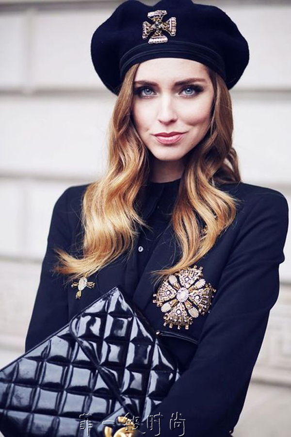 贝雷帽正确戴法冬季有刘海,贝雷帽的正确戴法有刘海长发