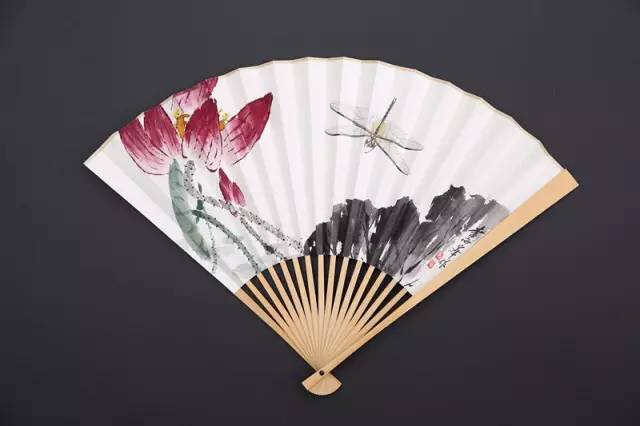 湘妃竹折扇制扇大师,湘妃竹手工折扇大师