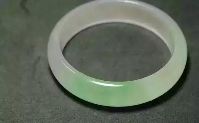 看了这些你还能买到假货吗 (这些坑爹的假货你都遇到过吗)