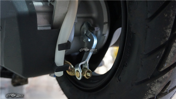 林海lh110t-8雅格,林海lh100t和豪爵的vf100哪个好