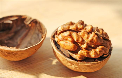 白发变黑吃什么食疗,白发变黑发的其他中医妙法