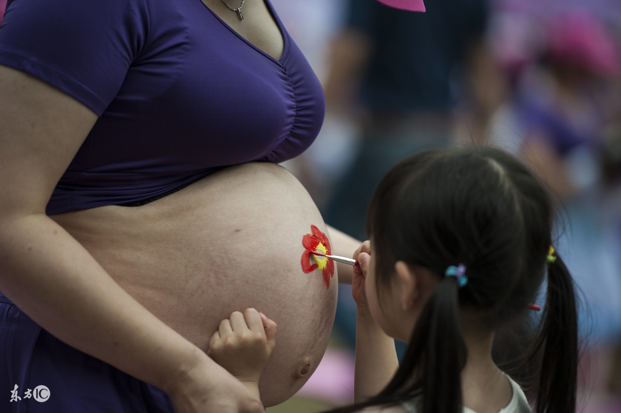 孕妈们选择什么生产方式,临产是顺产好还是剖腹产