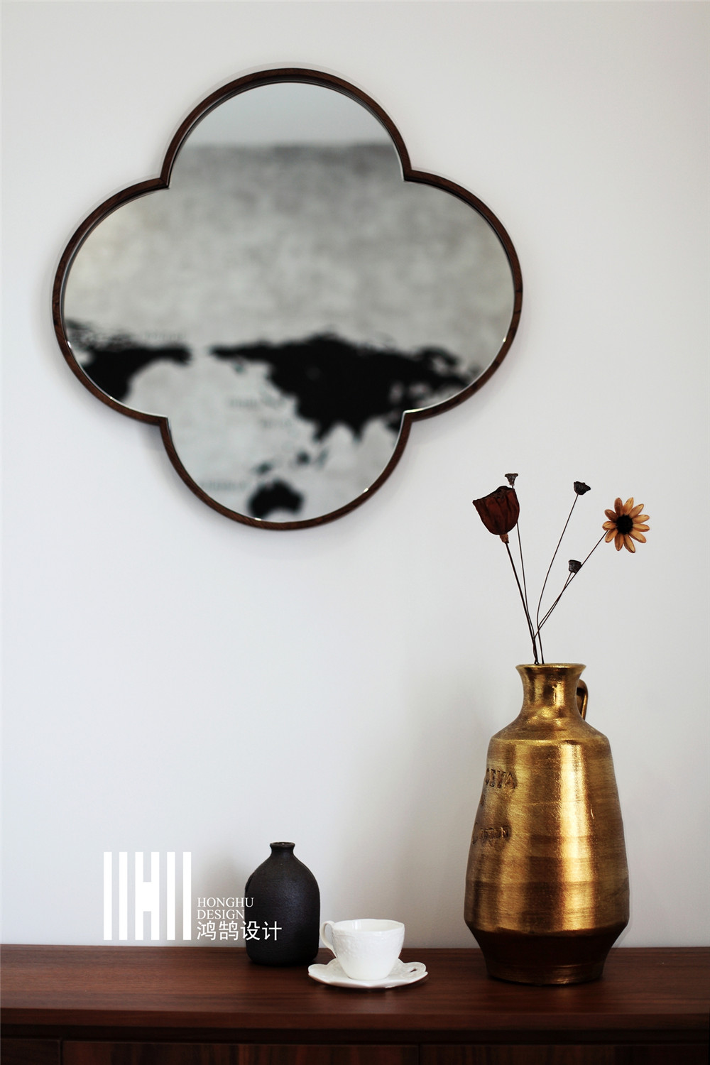 大家好，给大家介绍一下，这是我的新房子鸿鹄设计鹿晗