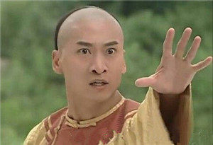 隔壁的他们愚人节竟然这样玩,吓得我瓜子都掉了...