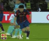 梅西油炸丸子过人慢动作,梅西一对一过人练习训练