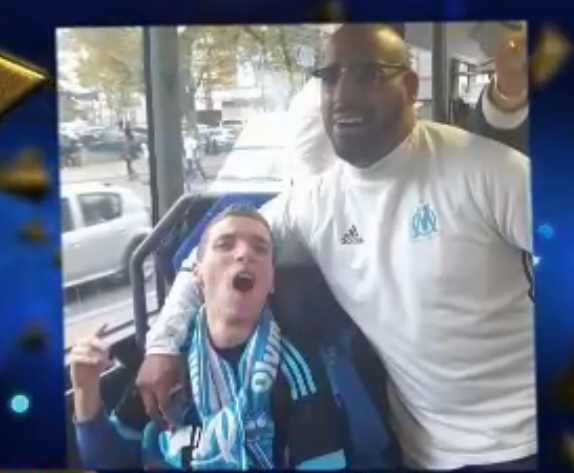 足球魅力震撼集锦,马赛球迷开球进球的故事