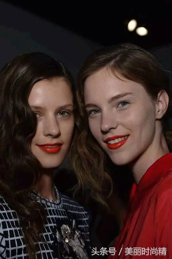 试色唇膏笔香奈儿,nars唇膏笔哪个色号好看