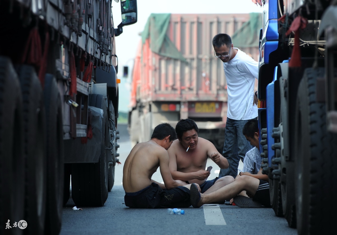 我的室友是渣男怎么办,我的室友孤立我怎么办