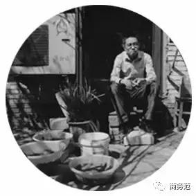 我翻了13个男人的包包，金牛座的男人最爱买买买？