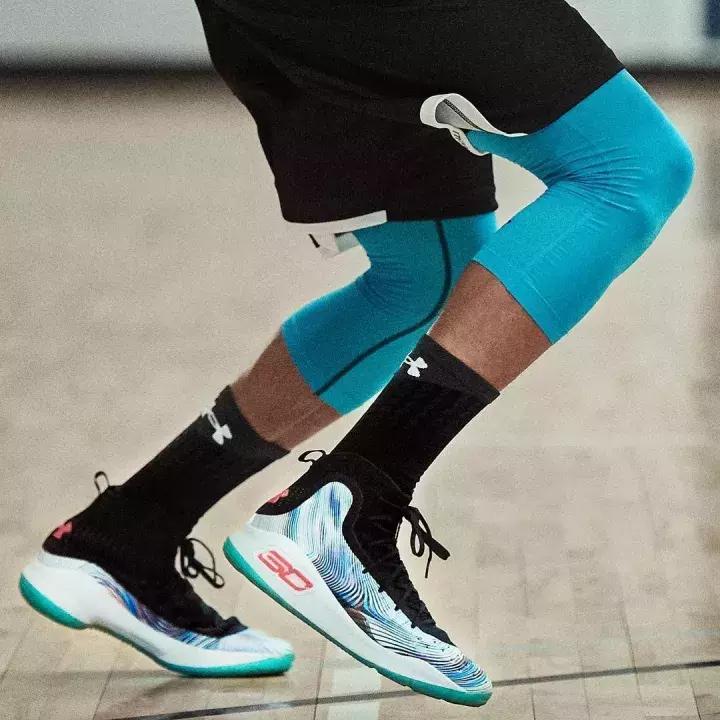 库里最好的战靴,库里经典战靴