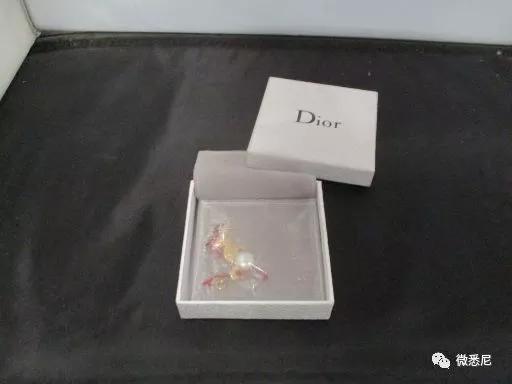 悉尼机场有哪些奢侈品包包,悉尼机场纪念品