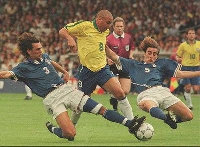 世界足坛三十年历史回顾,荣耀发展史2011到2023