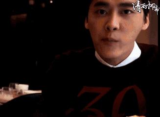 原汁原味的烤猪蹄,用一餐热腾腾的美食迎接冬至