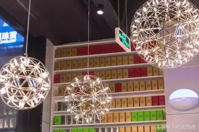 一口软欧包一口茶,一口鲜果茶一口软欧包