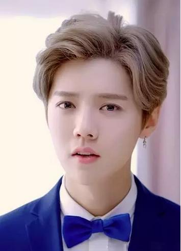 仿妆鹿晗,鹿晗仿妆抖音