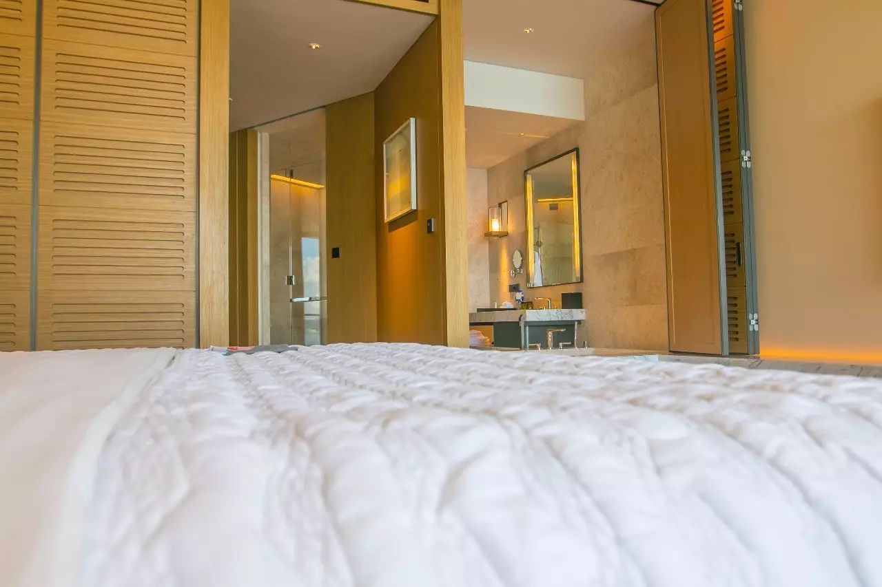 国内除了三亚还有哪儿适合度假,国内除了三亚好看的海